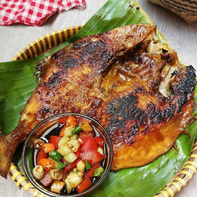 Ikan Bakar Pasir Emas: Kenikmatan yang Menghiasi Hari di Cilacap